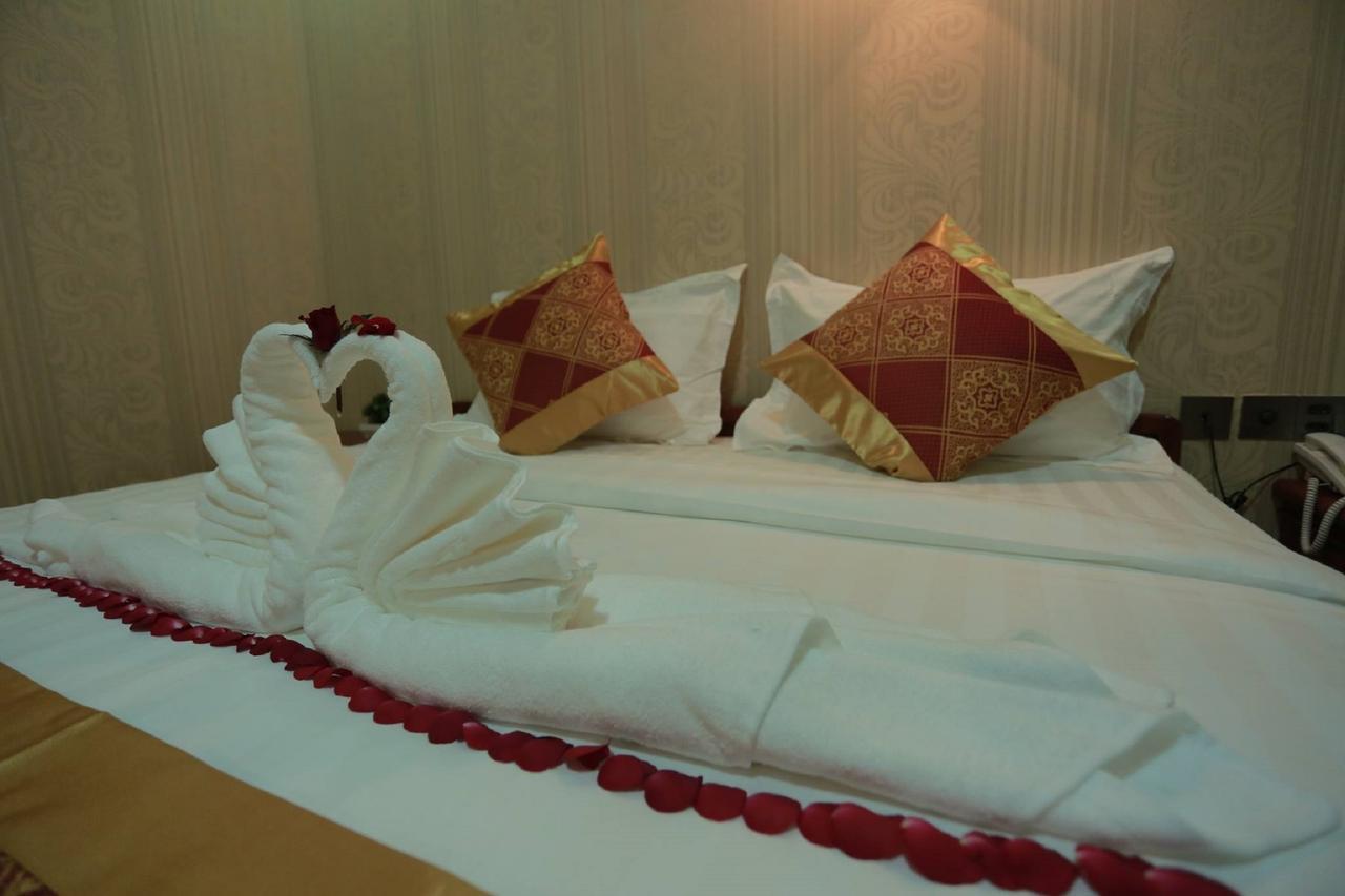 Silver City Hotel Mandalay Bagian luar foto