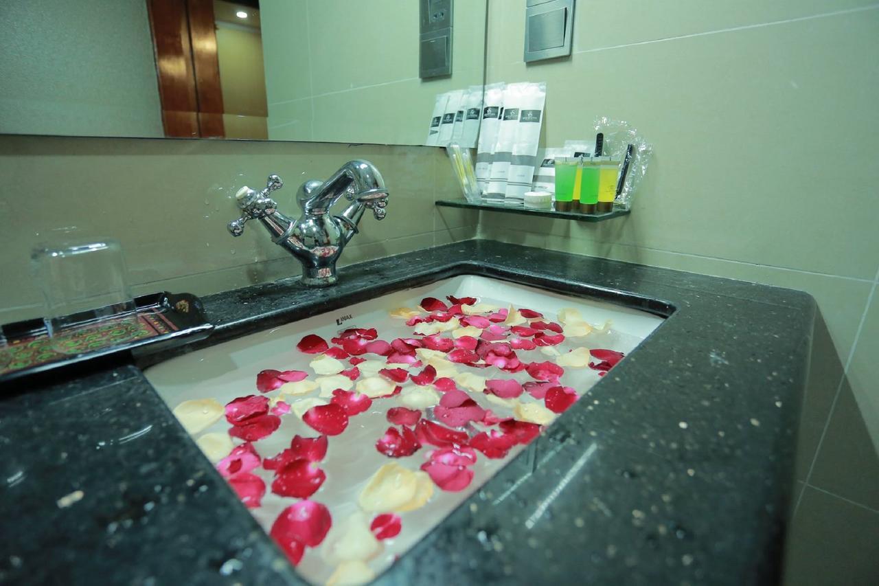 Silver City Hotel Mandalay Bagian luar foto